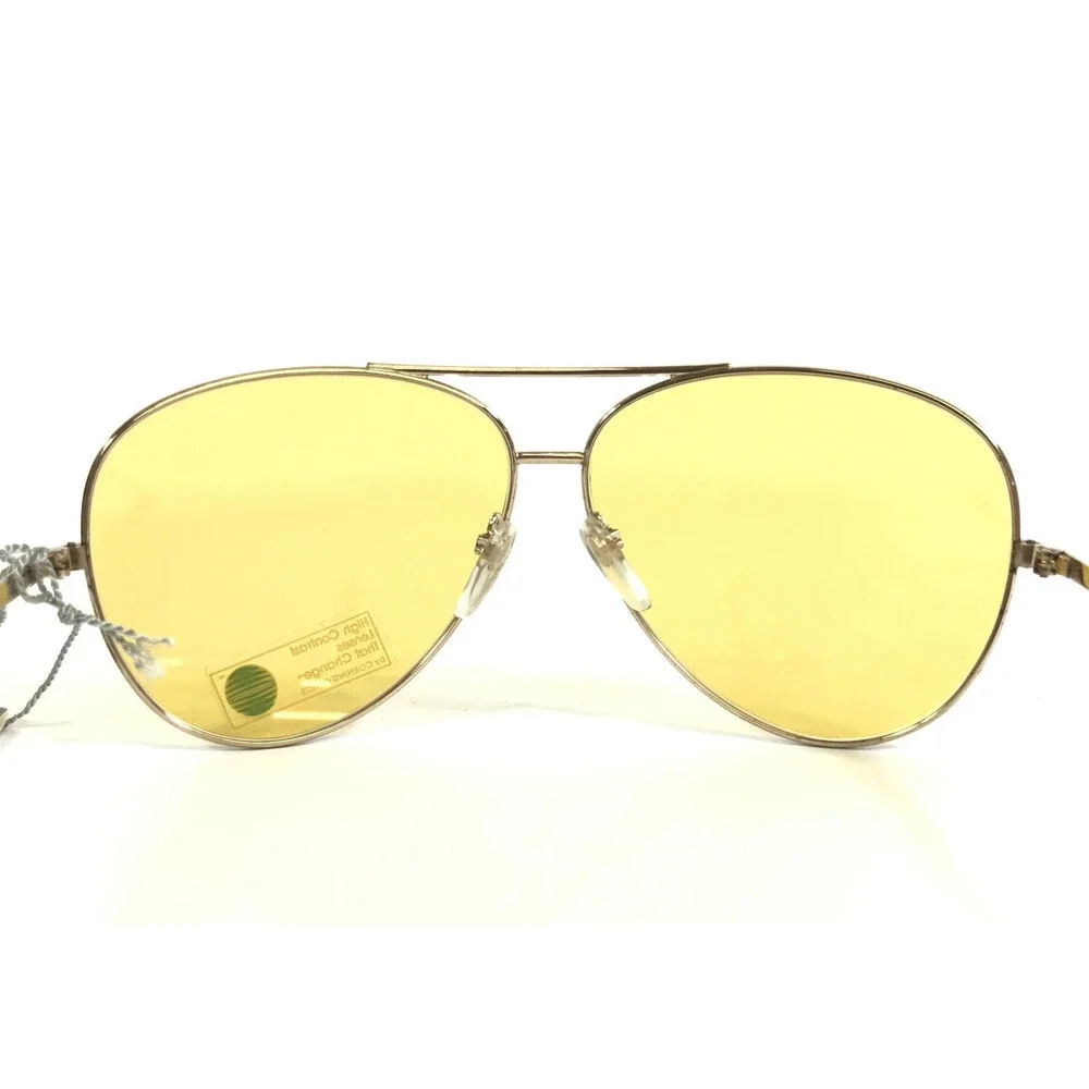 Vintage Serengeti Sunglasses 5129M Mens Gold Aviators Yellow Photochromic Lenses